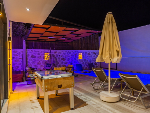  gece  -  Kasım
  | Kalkan Patara'da Muhafazakar Villada Özel Havuzlu Tatil – 5 Kişilik Konfor